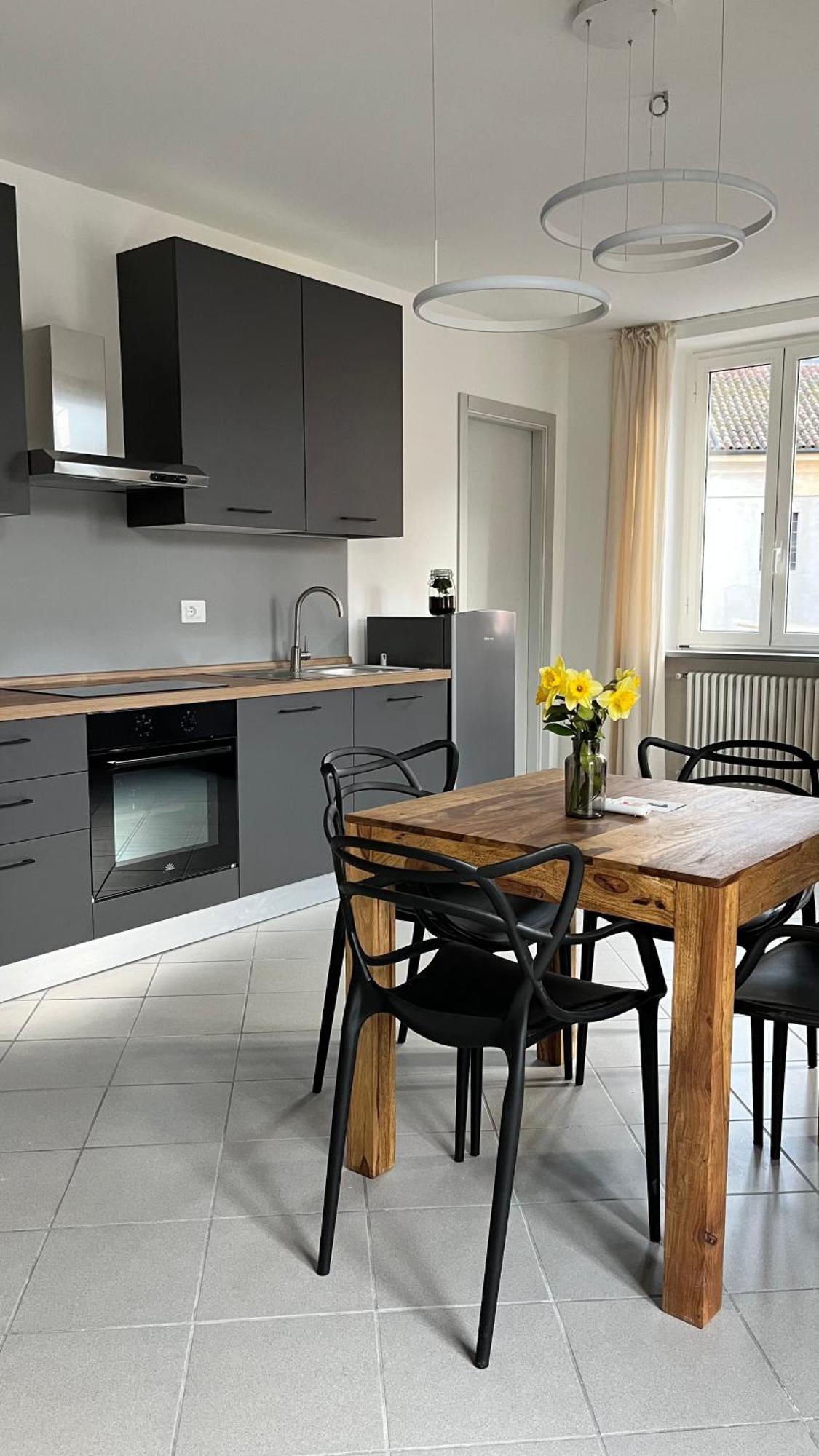 San Martino Holiday Apartments Ницца-Монферрато Экстерьер фото