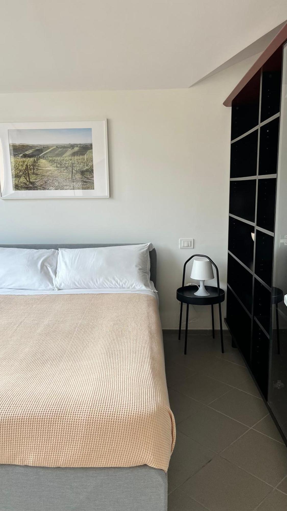 San Martino Holiday Apartments Ницца-Монферрато Экстерьер фото
